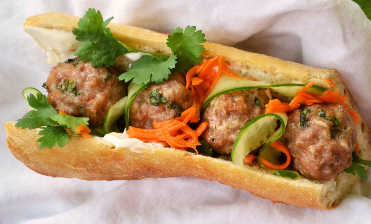 bán bánh mì thơm ngon hợp vệ sinh