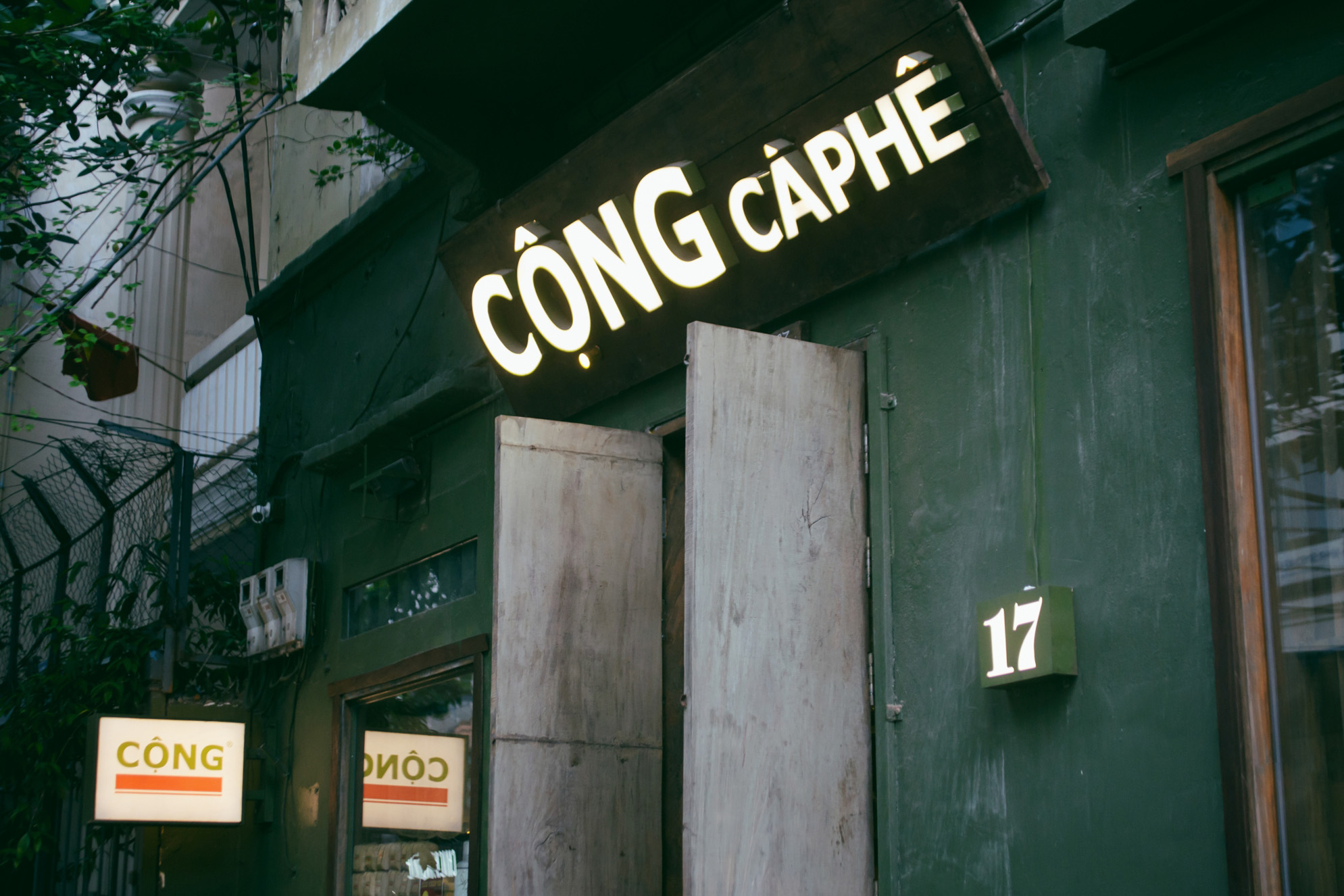 Cộng Cafe - cafe bao cấp