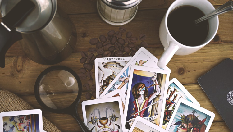 Ý tưởng kinh doanh cafe tarot