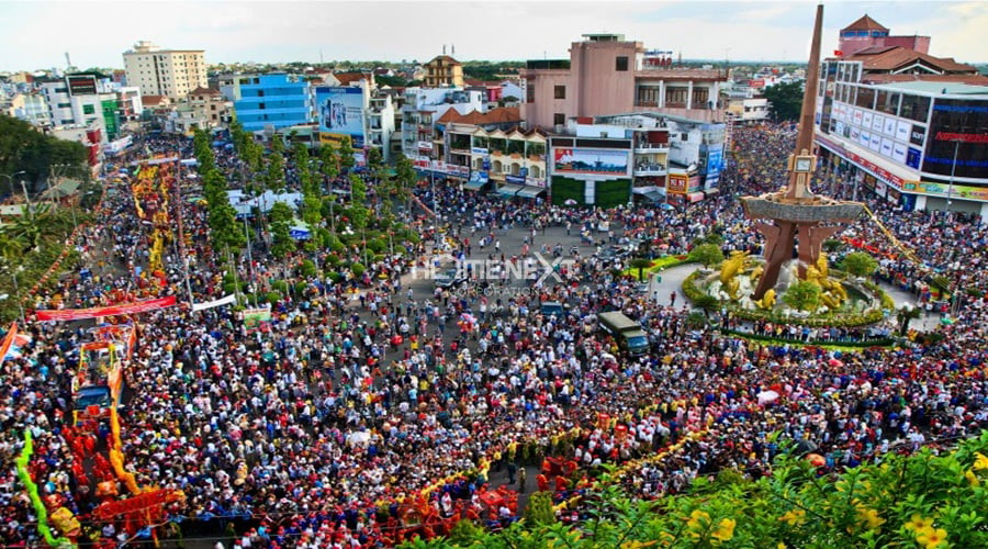 lễ hội chùa bà thiên hậu bình dương