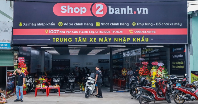 cửa hàng dầu nhớt