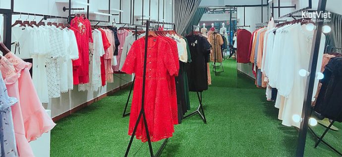 Cách nhìn về phụ nữ hiện đại của nữ quản lý trẻ 9x đến từ I - Queen Fashion