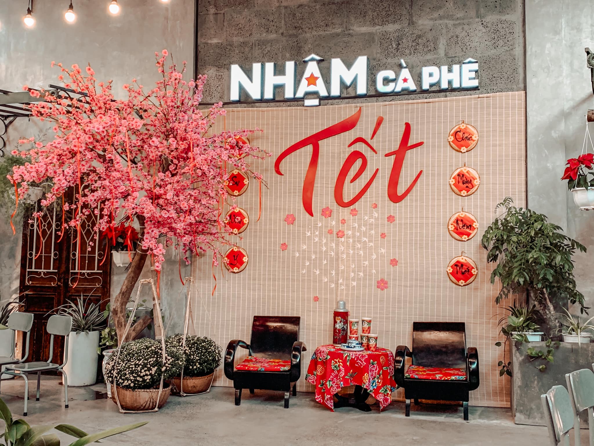 quán cafe ngày tết