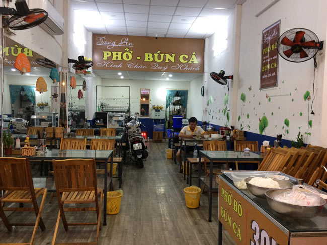 Thiết kế quán phở bình dân